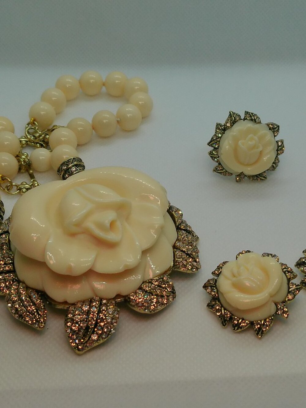 Heidi Daus Premier Rose Crystal Floral Elegance Set Necklace Earring Ring